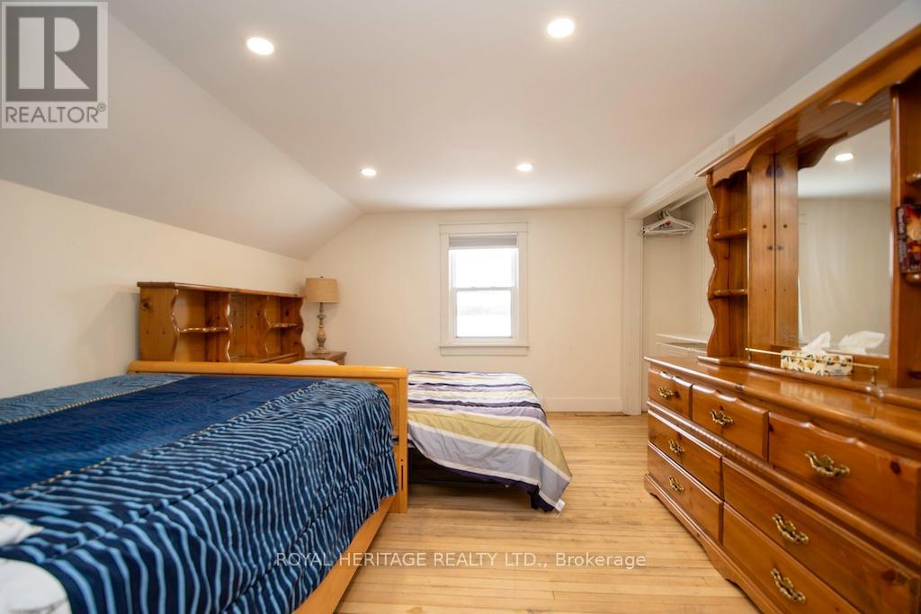 1074 Lakehurst Road, Trent Lakes, Ontario  K0L 2H0 - Photo 24 - X12357738
