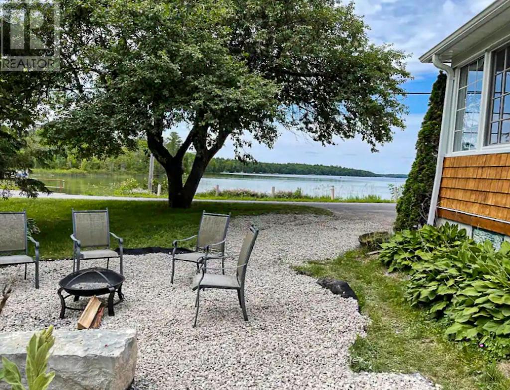 1074 Lakehurst Road, Trent Lakes, Ontario  K0L 2H0 - Photo 6 - X12357738