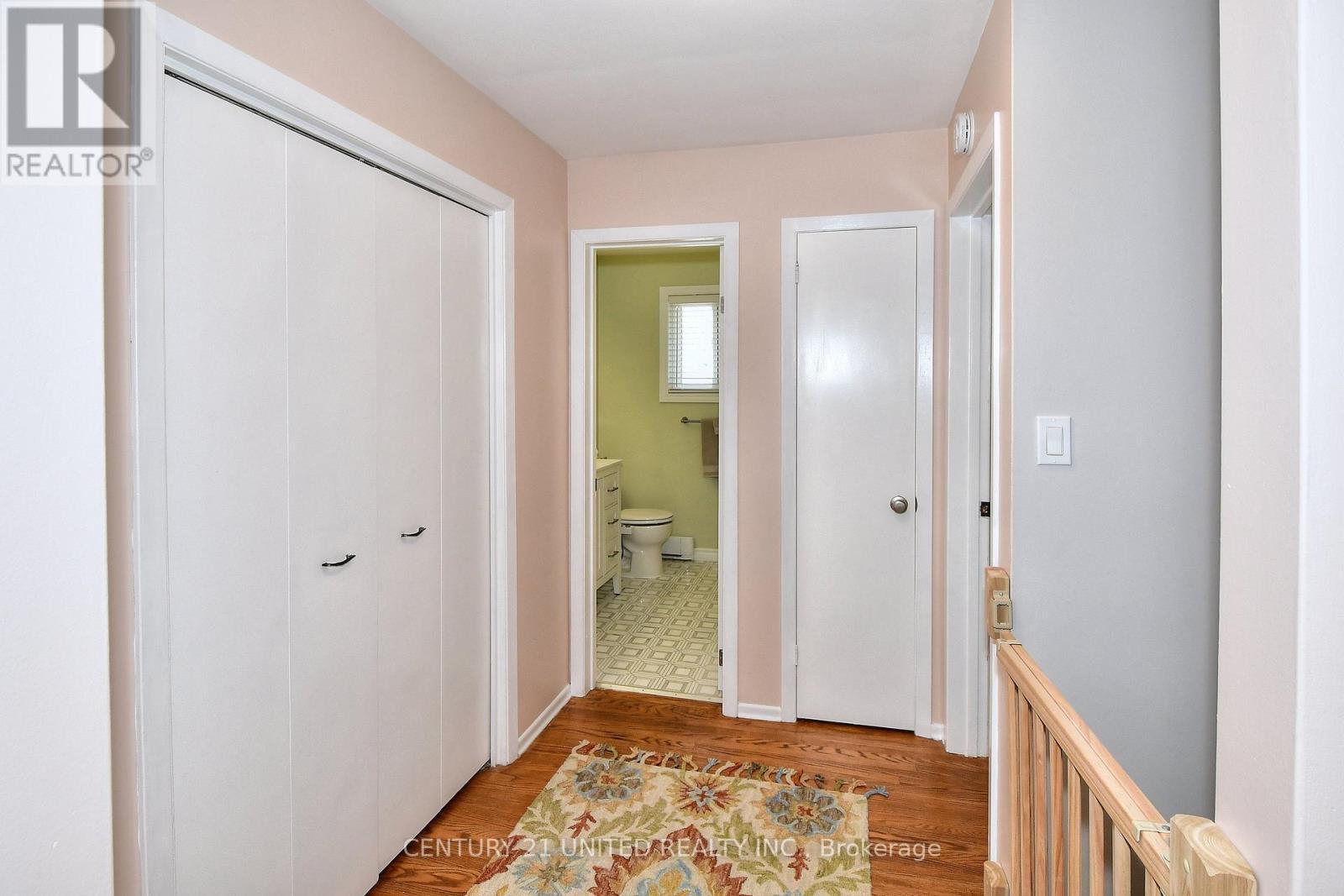 454 Southpark Drive, Peterborough South (East), Ontario  K9J 1C3 - Photo 13 - X12358048