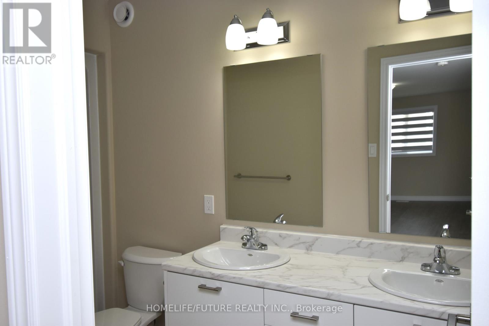 232 O'neil Street, Peterborough North (North), Ontario  K9K 0H1 - Photo 21 - X12358321