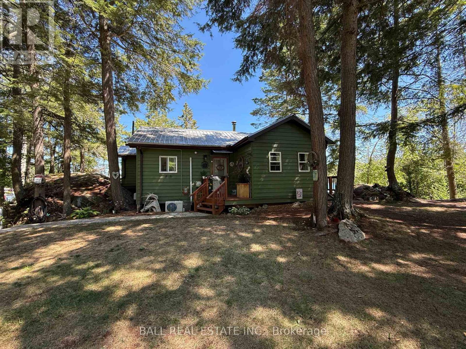 194 Fire Route 45a, North Kawartha, Ontario  K0L 2H0 - Photo 12 - X12358709