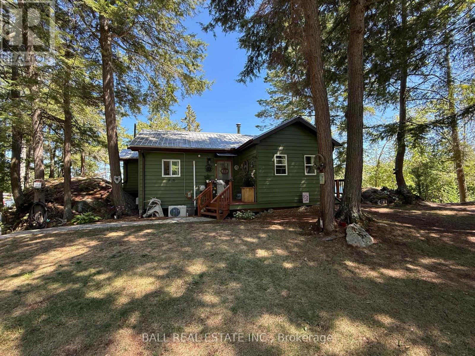 194 Fire Route 45a, North Kawartha, Ontario  K0L 2H0 - Photo 15 - X12358709