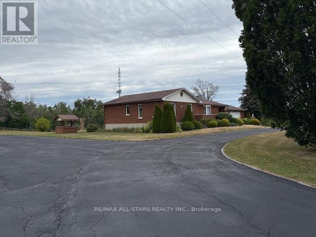 80 Crosswind Road, Kawartha Lakes (Ops), Ontario  K0L 2X0 - Photo 39 - X12358721