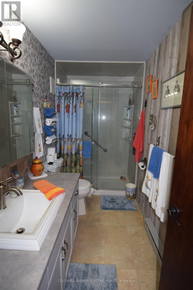 104 - 2418 Mountland Drive, Peterborough (Monaghan Ward 2), Ontario  K9K 2E2 - Photo 9 - X12358735