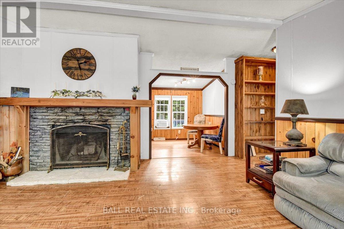5005 Loop Road, Highlands East (Cardiff Ward), Ontario  K0L 2A0 - Photo 10 - X12358875