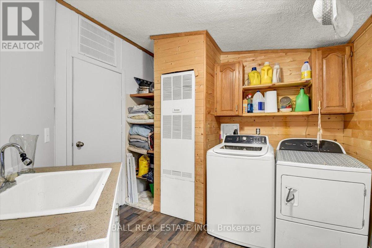 5005 Loop Road, Highlands East (Cardiff Ward), Ontario  K0L 2A0 - Photo 22 - X12358875