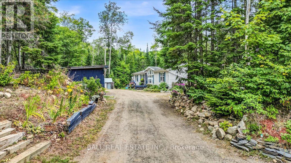 5005 Loop Road, Highlands East (Cardiff Ward), Ontario  K0L 2A0 - Photo 23 - X12358875