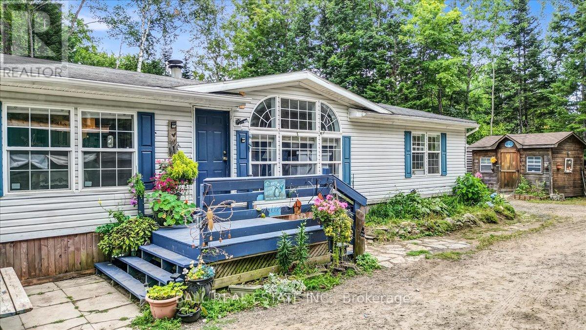 5005 Loop Road, Highlands East (Cardiff Ward), Ontario  K0L 2A0 - Photo 3 - X12358875