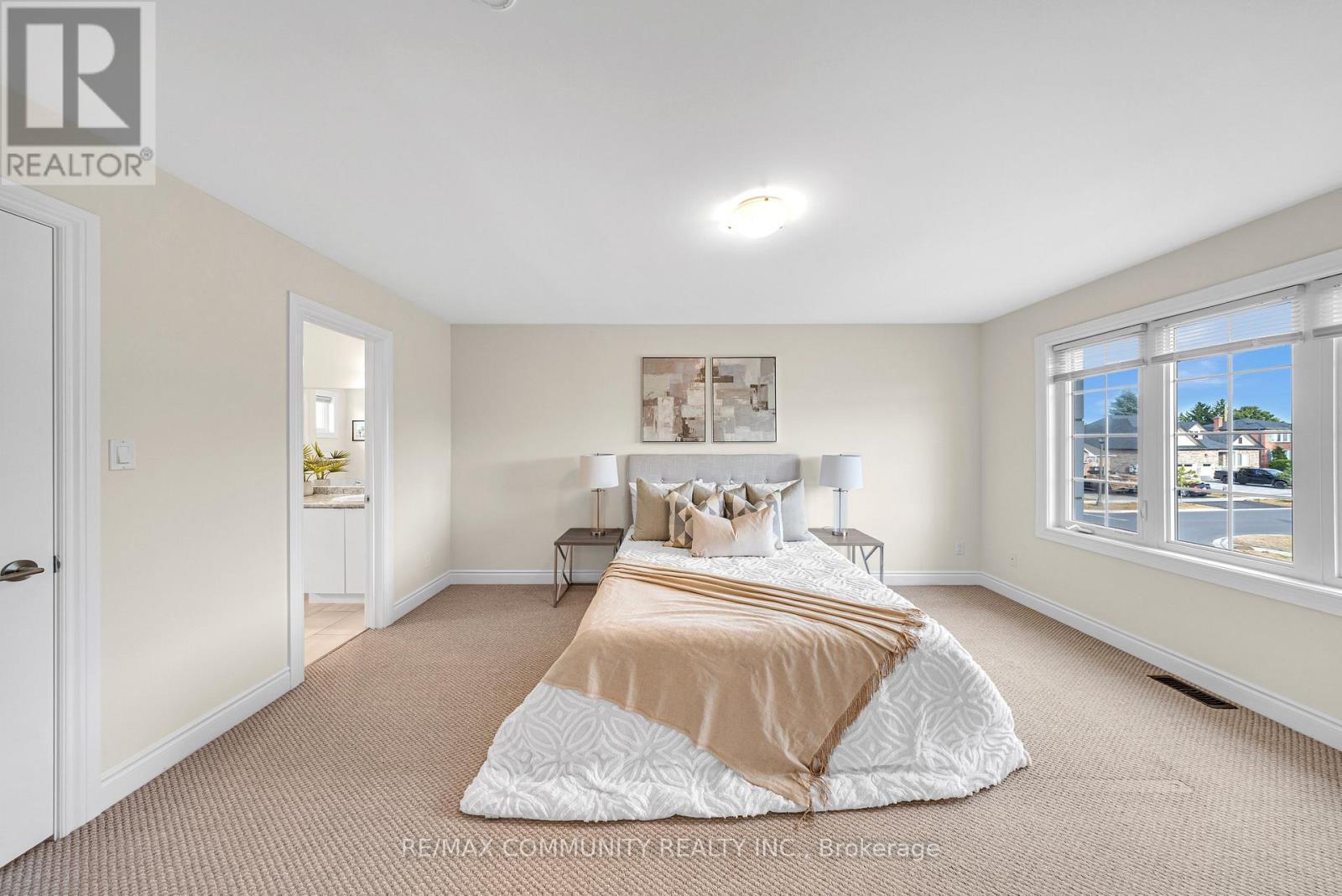 78 Alcorn Drive, Kawartha Lakes (Lindsay), Ontario  K9V 0M8 - Photo 33 - X12359140