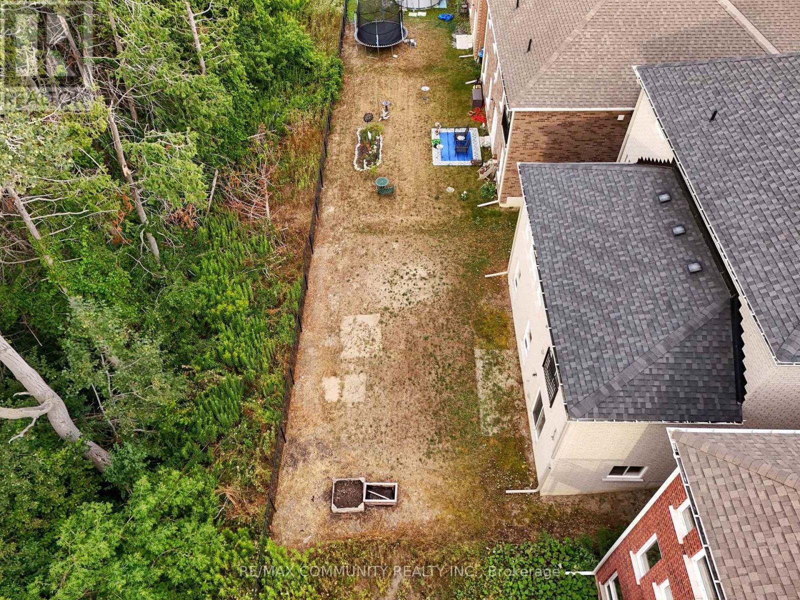 78 Alcorn Drive, Kawartha Lakes (Lindsay), Ontario  K9V 0M8 - Photo 47 - X12359140