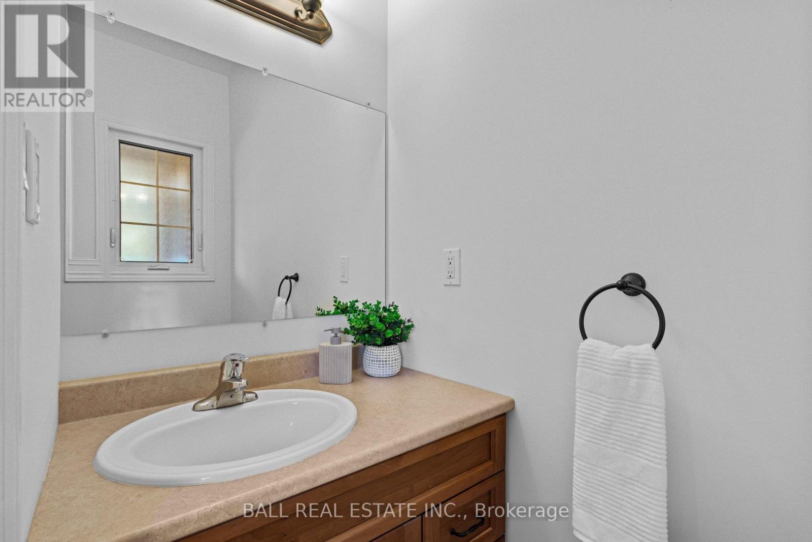 773 Pinewood Drive, Peterborough (Otonabee Ward 1), Ontario  K9K 1L3 - Photo 22 - X12359829
