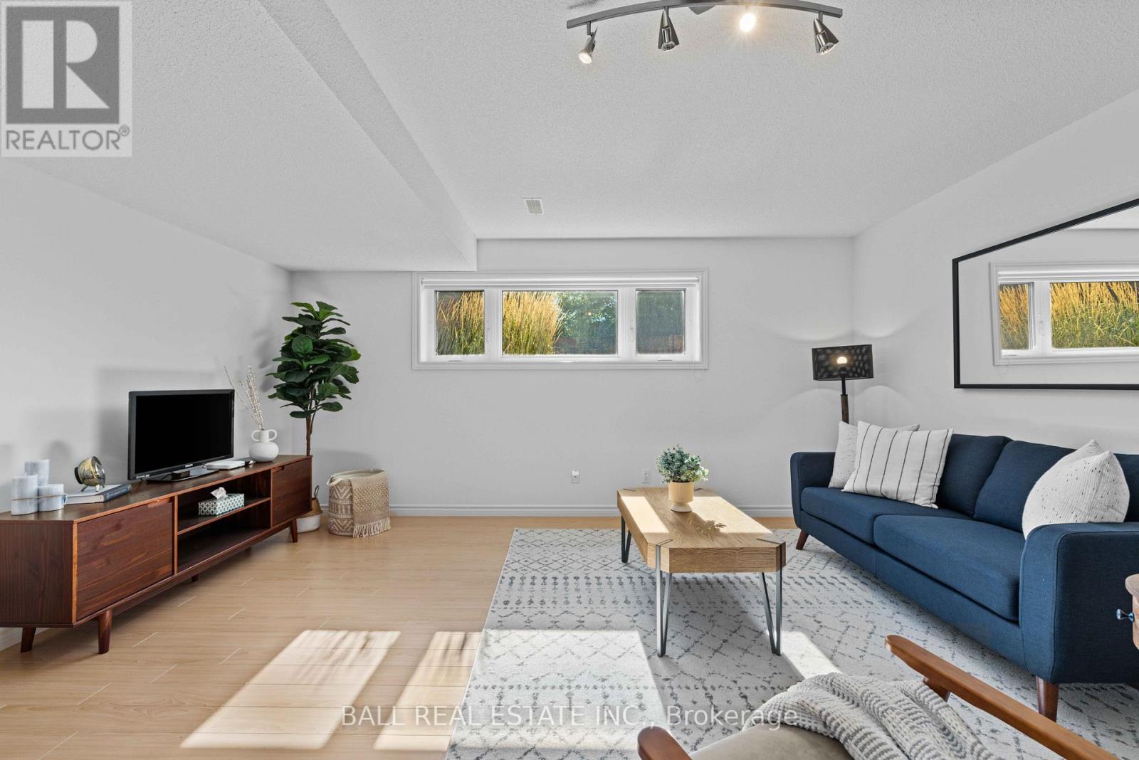 773 Pinewood Drive, Peterborough (Otonabee Ward 1), Ontario  K9K 1L3 - Photo 25 - X12359829