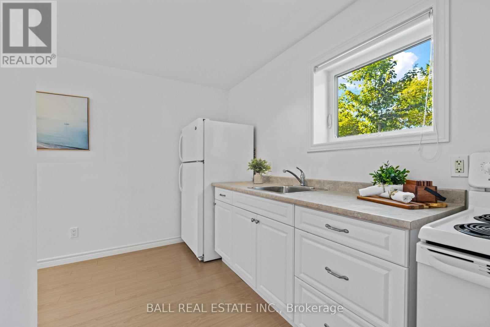 773 Pinewood Drive, Peterborough (Otonabee Ward 1), Ontario  K9K 1L3 - Photo 31 - X12359829