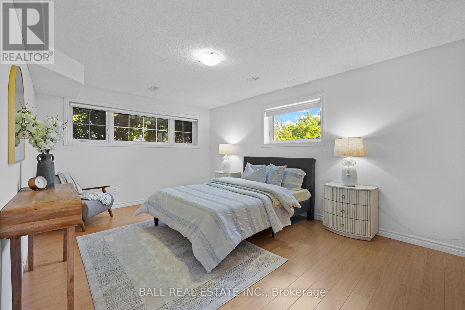773 Pinewood Drive, Peterborough (Otonabee Ward 1), Ontario  K9K 1L3 - Photo 34 - X12359829