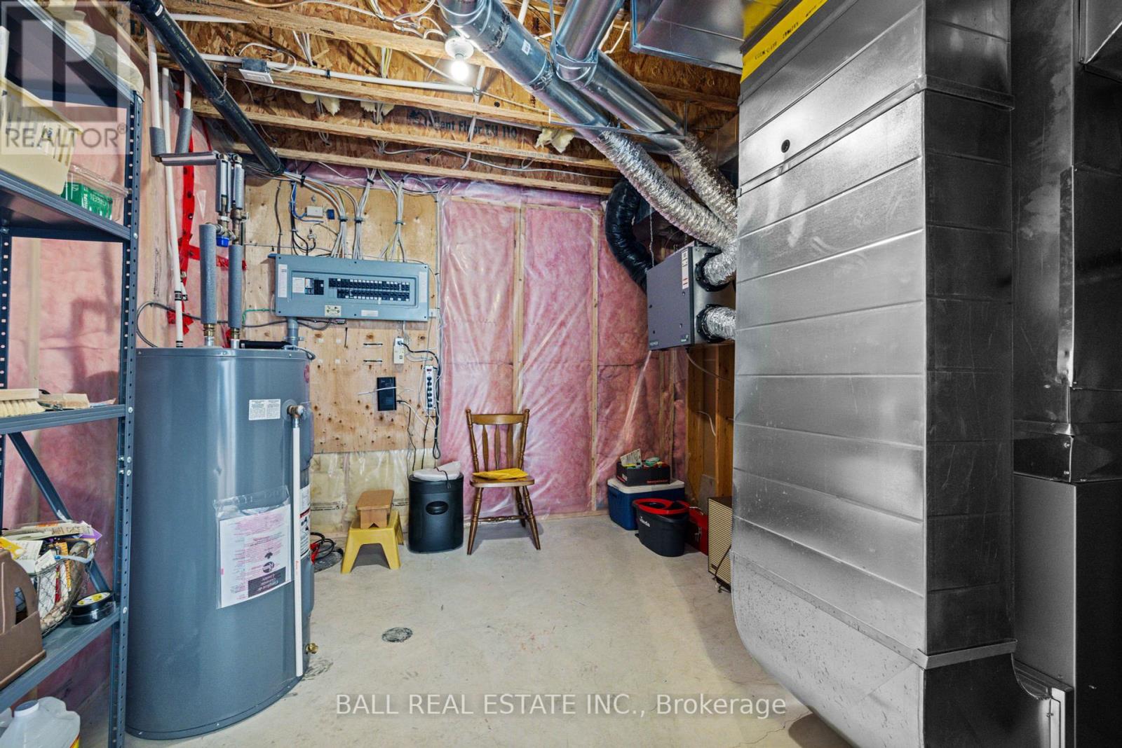 773 Pinewood Drive, Peterborough (Otonabee Ward 1), Ontario  K9K 1L3 - Photo 35 - X12359829