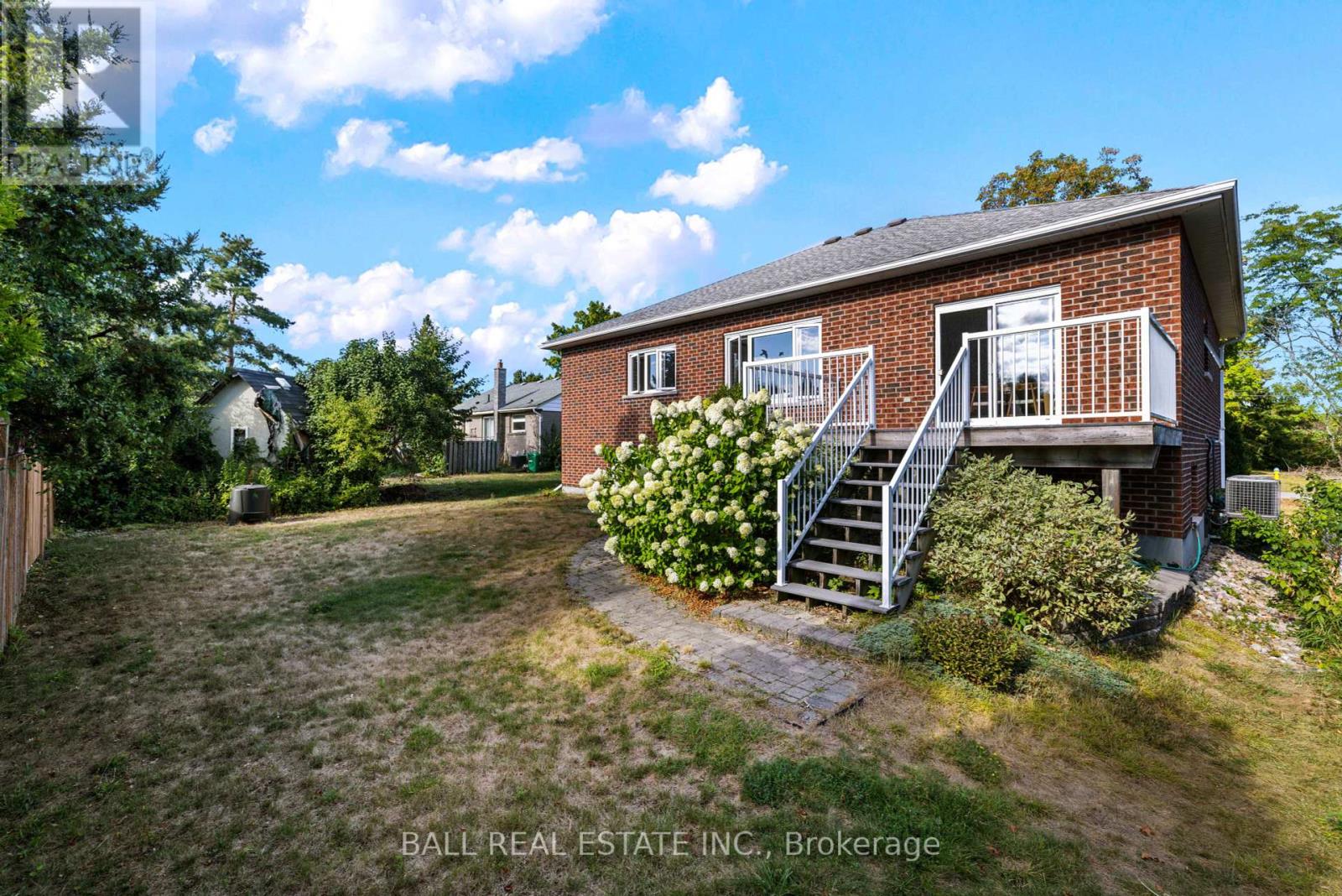 773 Pinewood Drive, Peterborough (Otonabee Ward 1), Ontario  K9K 1L3 - Photo 42 - X12359829