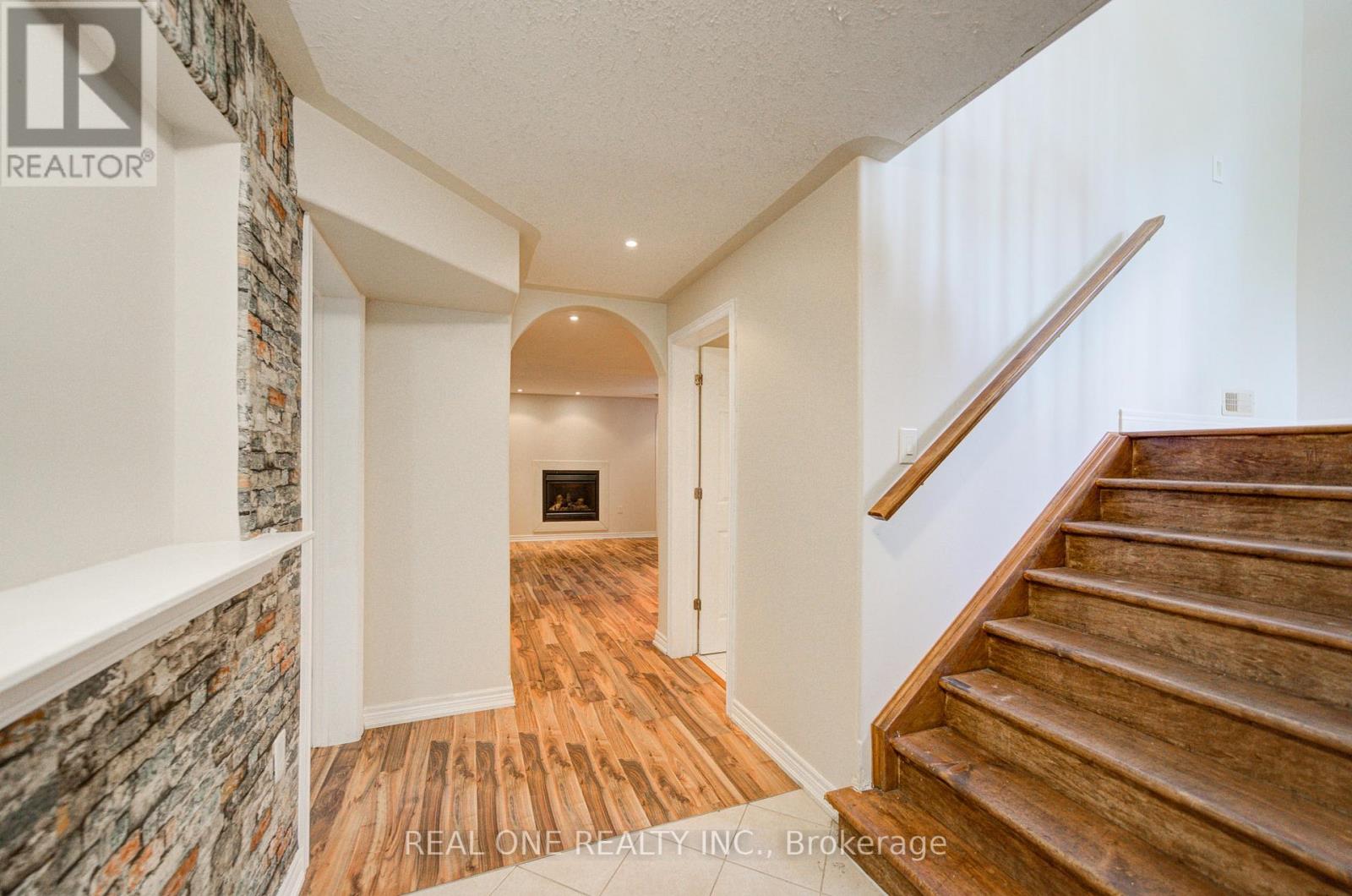 105 Milroy Drive, Peterborough North (North), Ontario  K9H 7T2 - Photo 28 - X12360010