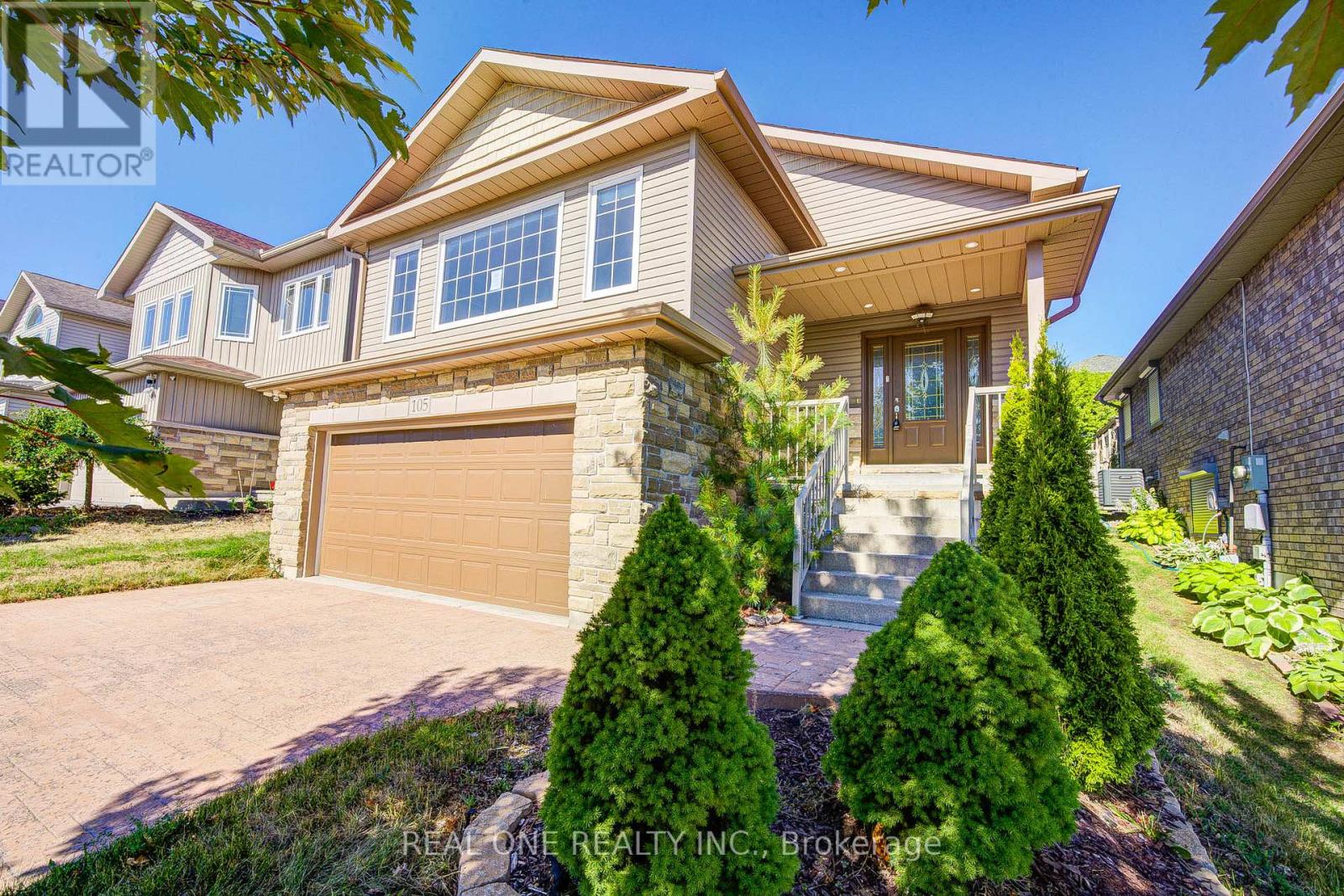 105 Milroy Drive, Peterborough North (North), Ontario  K9H 7T2 - Photo 3 - X12360010