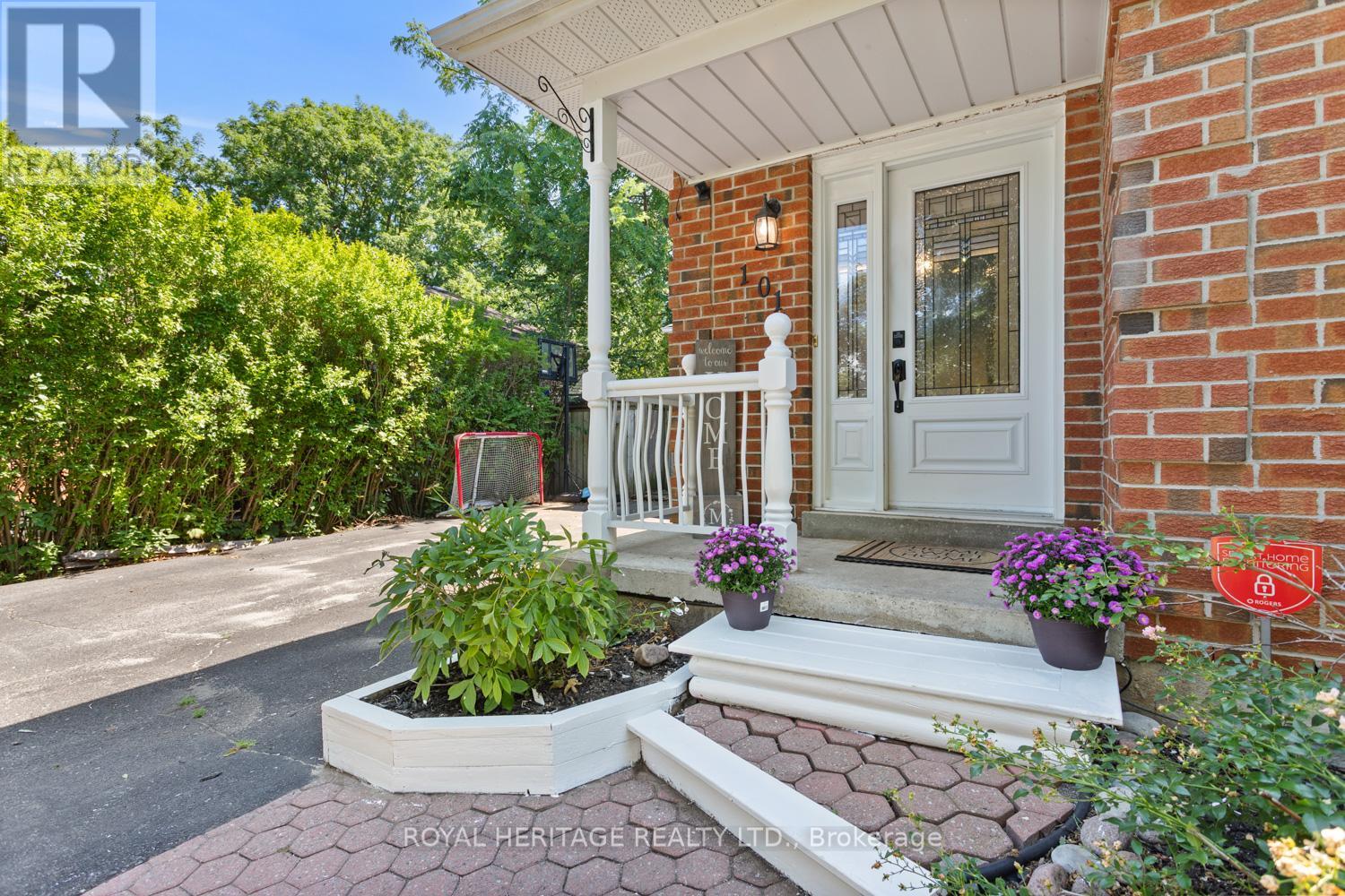 101 Hart Boulevard, Clarington (Newcastle), Ontario  L1B 1E4 - Photo 4 - E12360773