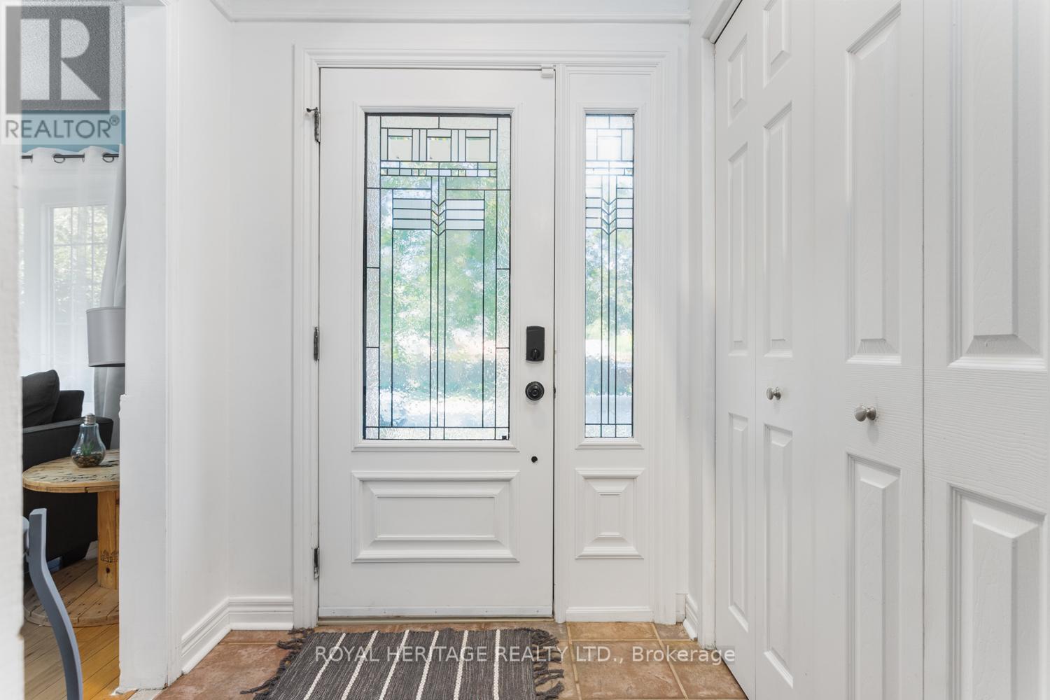 101 Hart Boulevard, Clarington (Newcastle), Ontario  L1B 1E4 - Photo 5 - E12360773