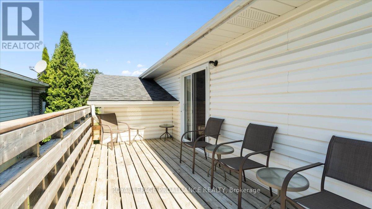 233 Russet Road, Trent Hills (Campbellford), Ontario  K0L 1L0 - Photo 9 - X12360945