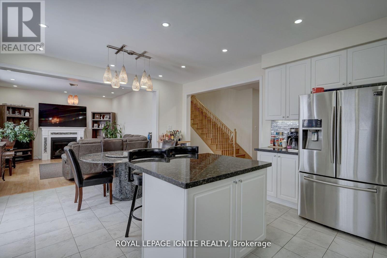 41 Northhill Avenue, Cavan Monaghan (Cavan Twp), Ontario  L0A 1G0 - Photo 13 - X12360894