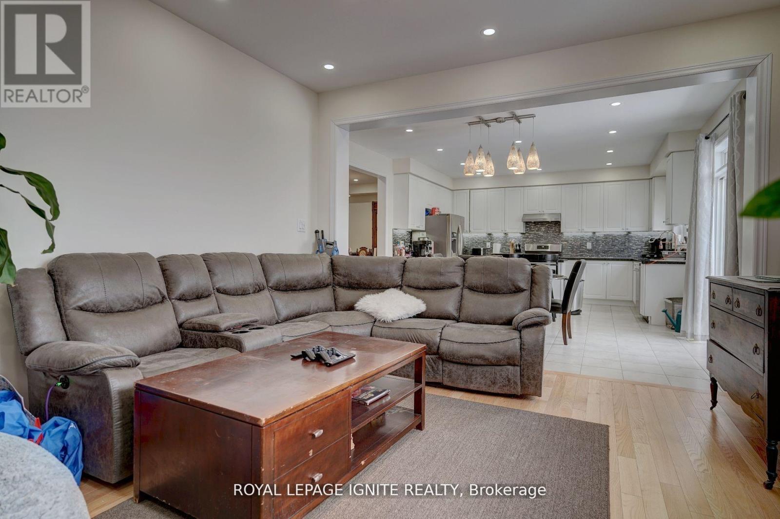 41 Northhill Avenue, Cavan Monaghan (Cavan Twp), Ontario  L0A 1G0 - Photo 15 - X12360894