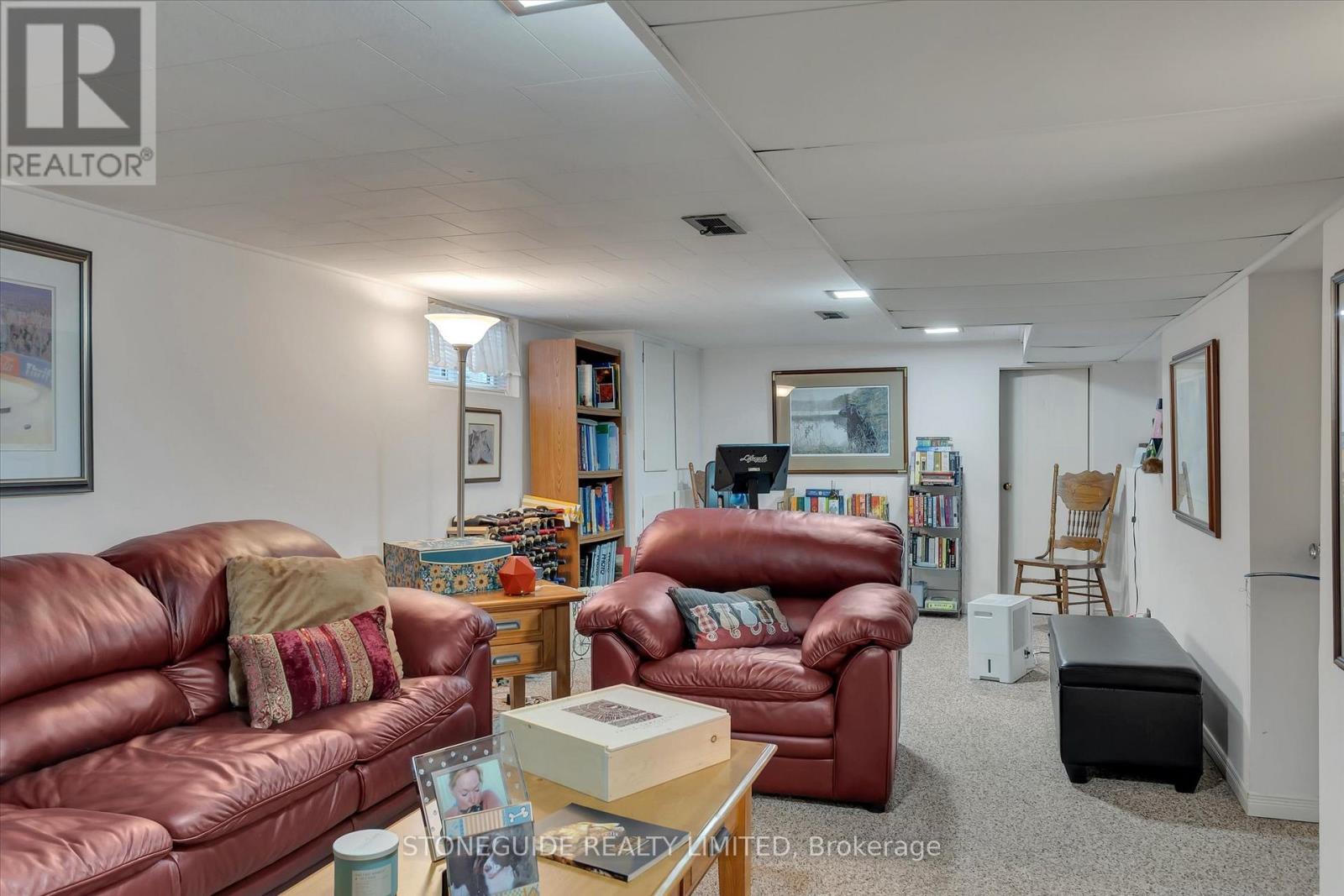 687 Orpington Road, Peterborough (Otonabee Ward 1), Ontario  K9J 4A5 - Photo 19 - X12360993