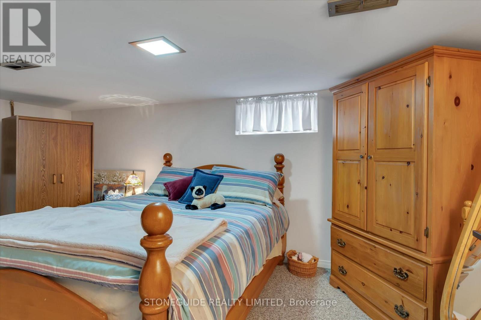 687 Orpington Road, Peterborough (Otonabee Ward 1), Ontario  K9J 4A5 - Photo 22 - X12360993