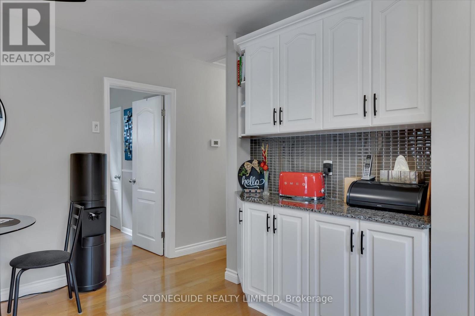 687 Orpington Road, Peterborough (Otonabee Ward 1), Ontario  K9J 4A5 - Photo 8 - X12360993