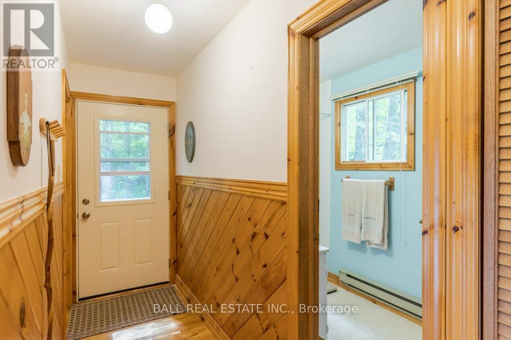 226 Fire Route 294, Trent Lakes, Ontario  K0L 1J0 - Photo 18 - X12361152
