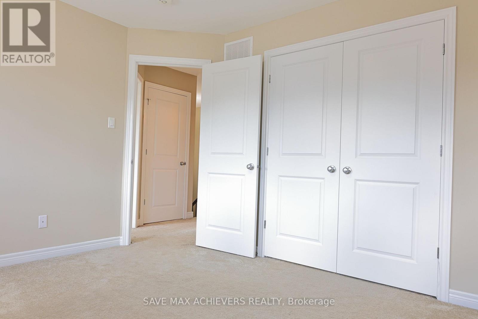 314 Mullighan Gardens, Peterborough North (North), Ontario  K9K 0H2 - Photo 29 - X12361342