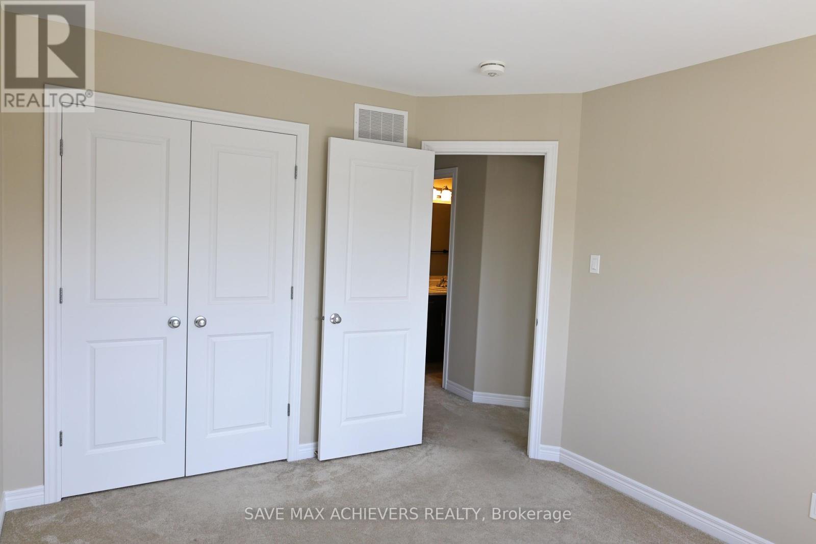 314 Mullighan Gardens, Peterborough North (North), Ontario  K9K 0H2 - Photo 30 - X12361342