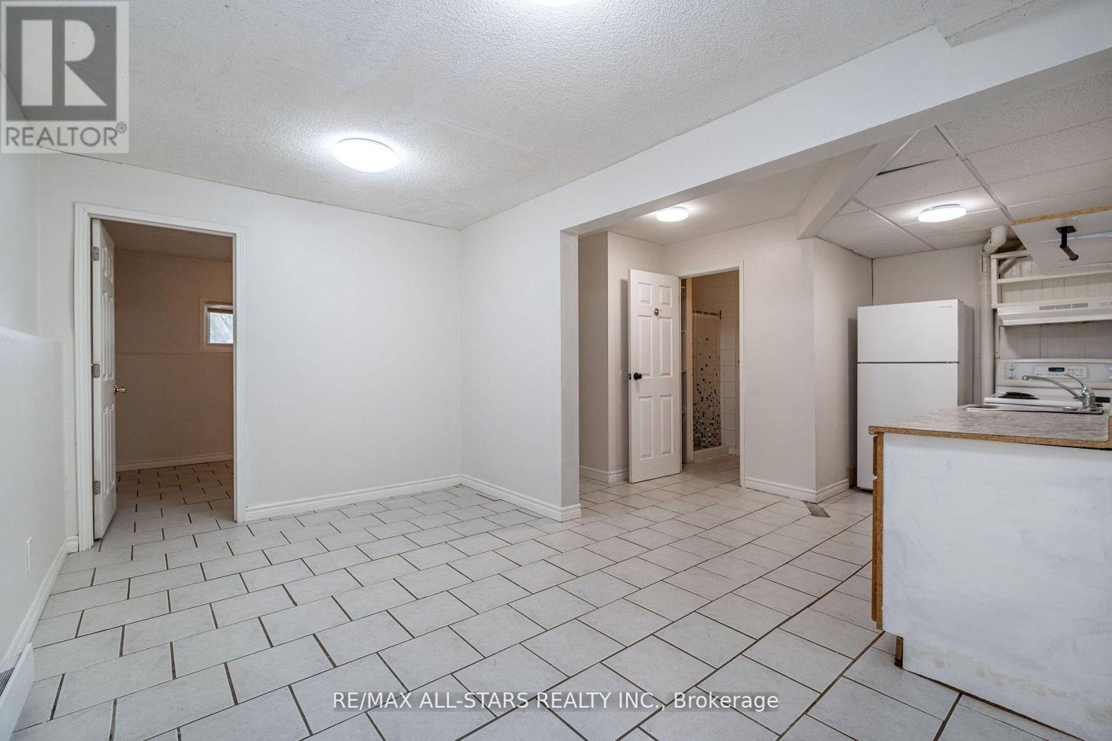 755 Mountain Ash Road, Peterborough South (West), Ontario  K9J 8K1 - Photo 16 - X12362468