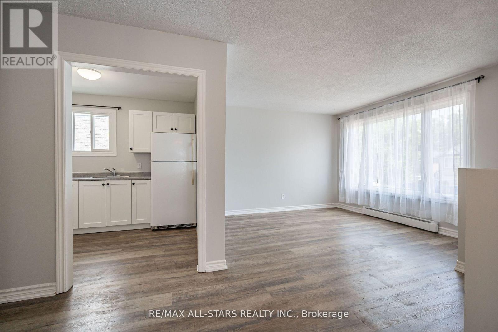 755 Mountain Ash Road, Peterborough South (West), Ontario  K9J 8K1 - Photo 7 - X12362468