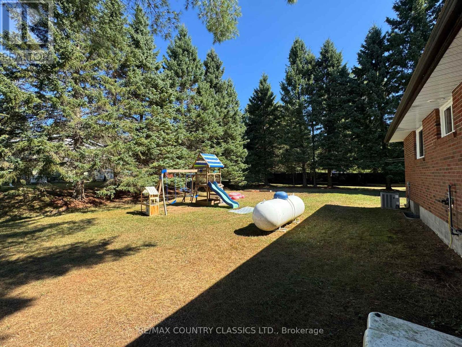 1012 Clement Lake Road, Highlands East (Monmouth), Ontario  K0L 3C0 - Photo 27 - X12362492