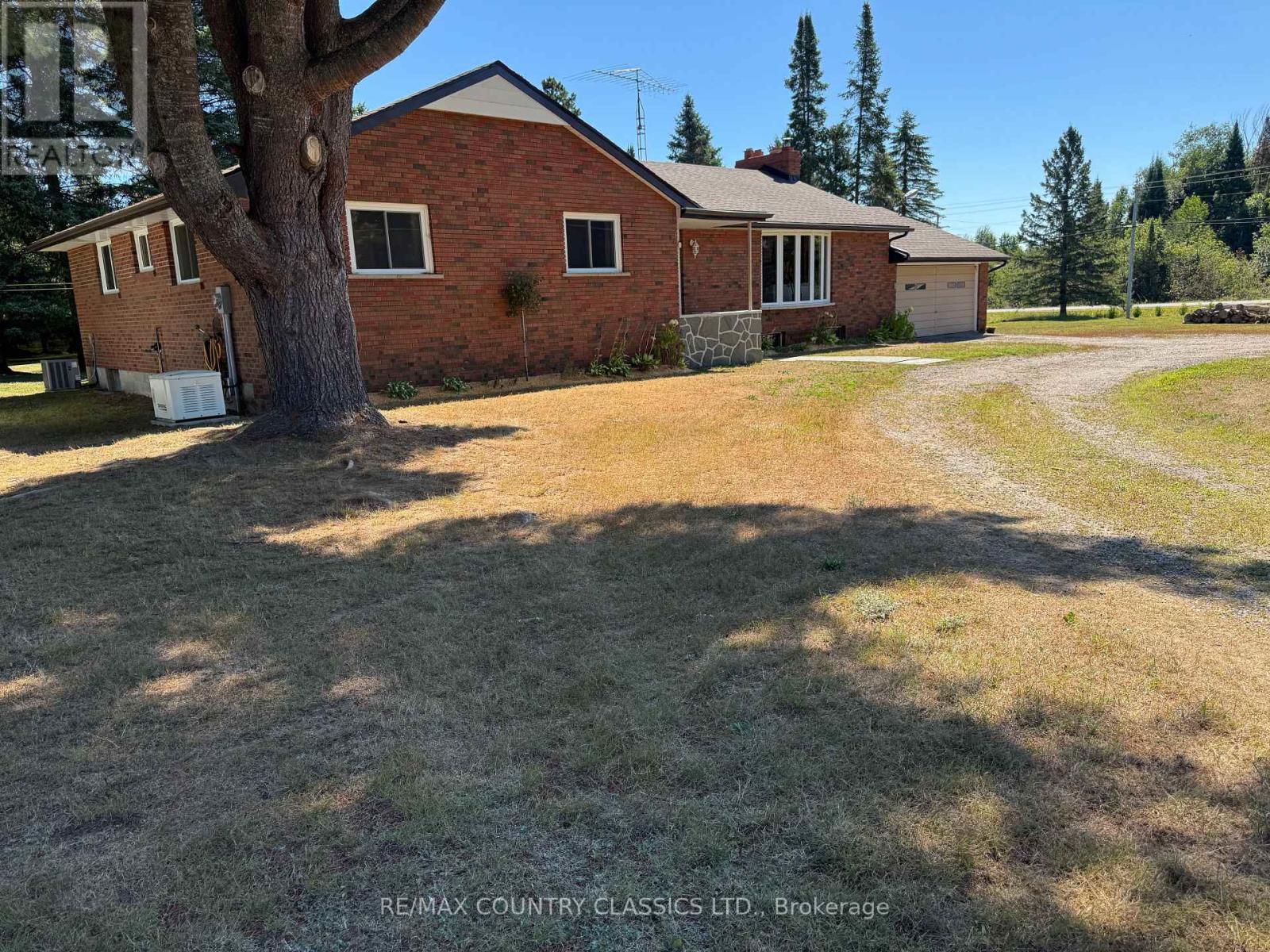 1012 Clement Lake Road, Highlands East (Monmouth), Ontario  K0L 3C0 - Photo 28 - X12362492