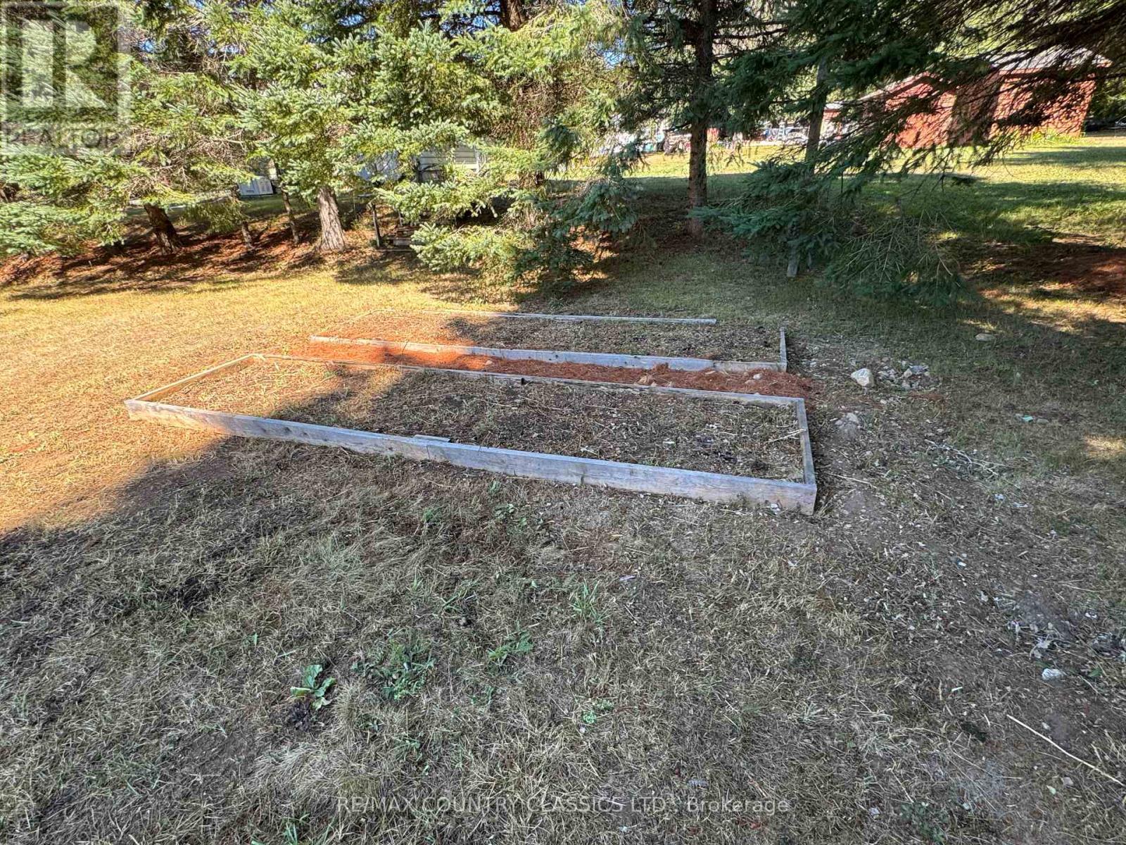 1012 Clement Lake Road, Highlands East (Monmouth), Ontario  K0L 3C0 - Photo 33 - X12362492