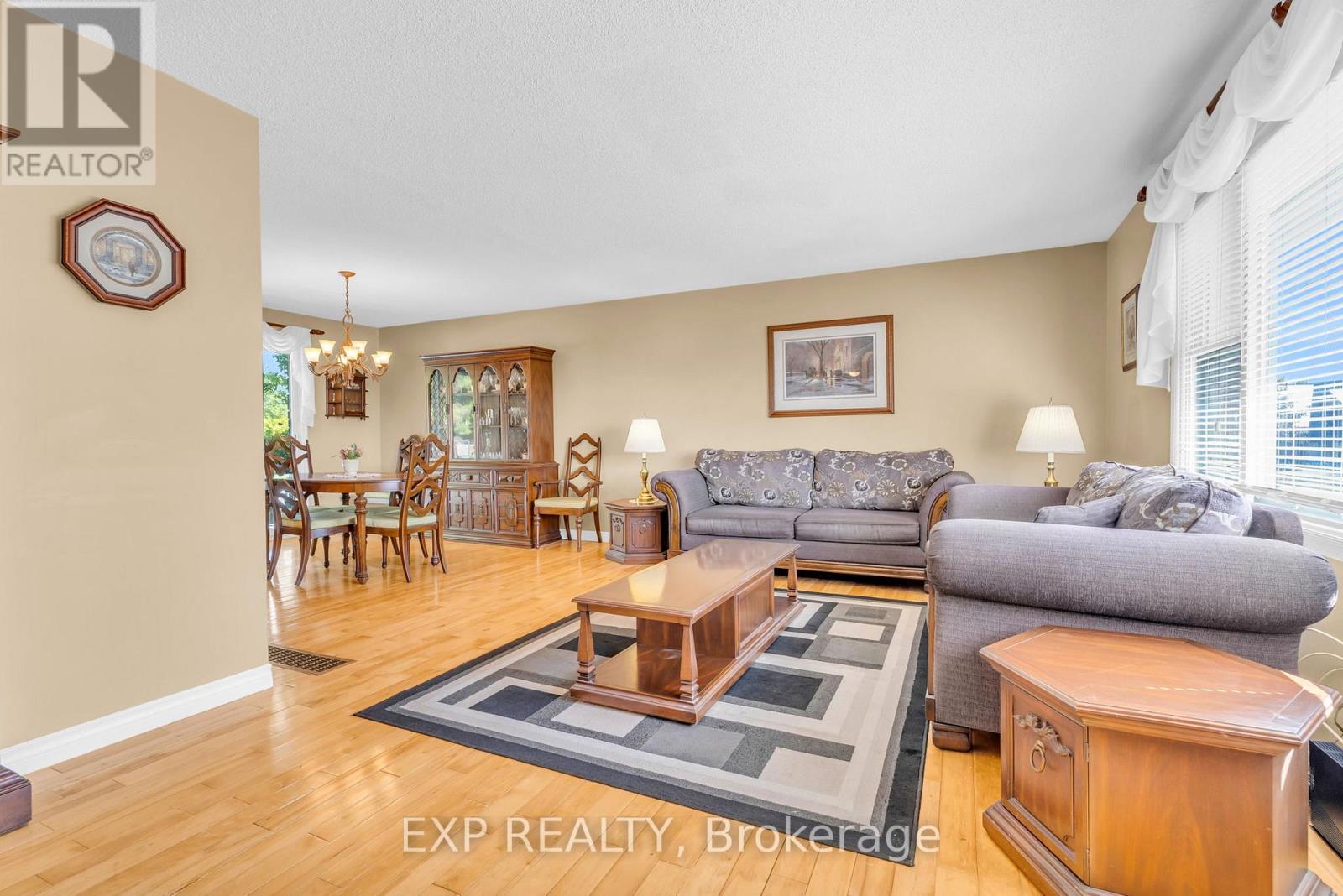 356 Gifford Drive, Selwyn, Ontario  K0L 1T0 - Photo 11 - X12362434