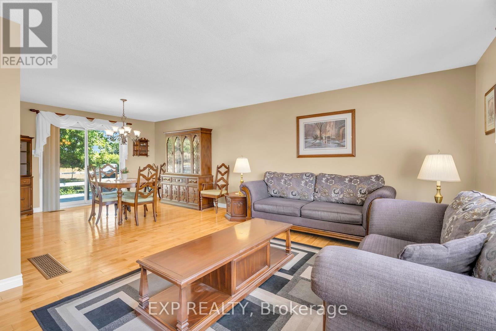356 Gifford Drive, Selwyn, Ontario  K0L 1T0 - Photo 12 - X12362434