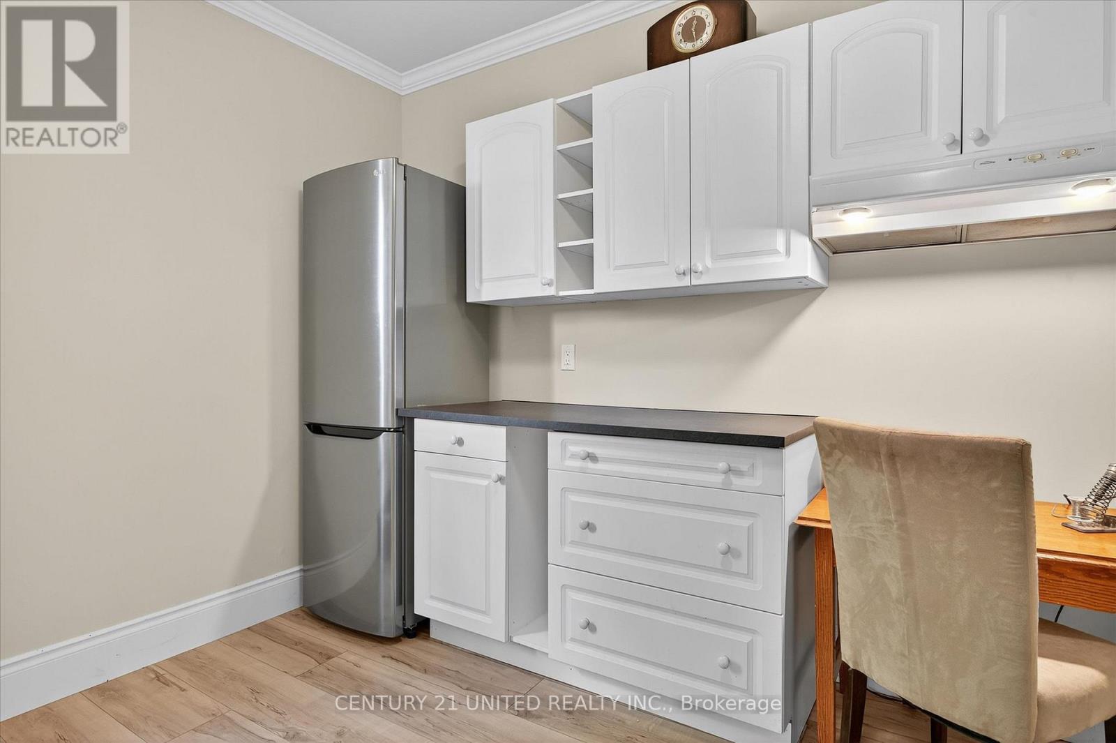 313 Park Street N, Peterborough (Town Ward 3), Ontario  K9J 3W6 - Photo 26 - X12362901