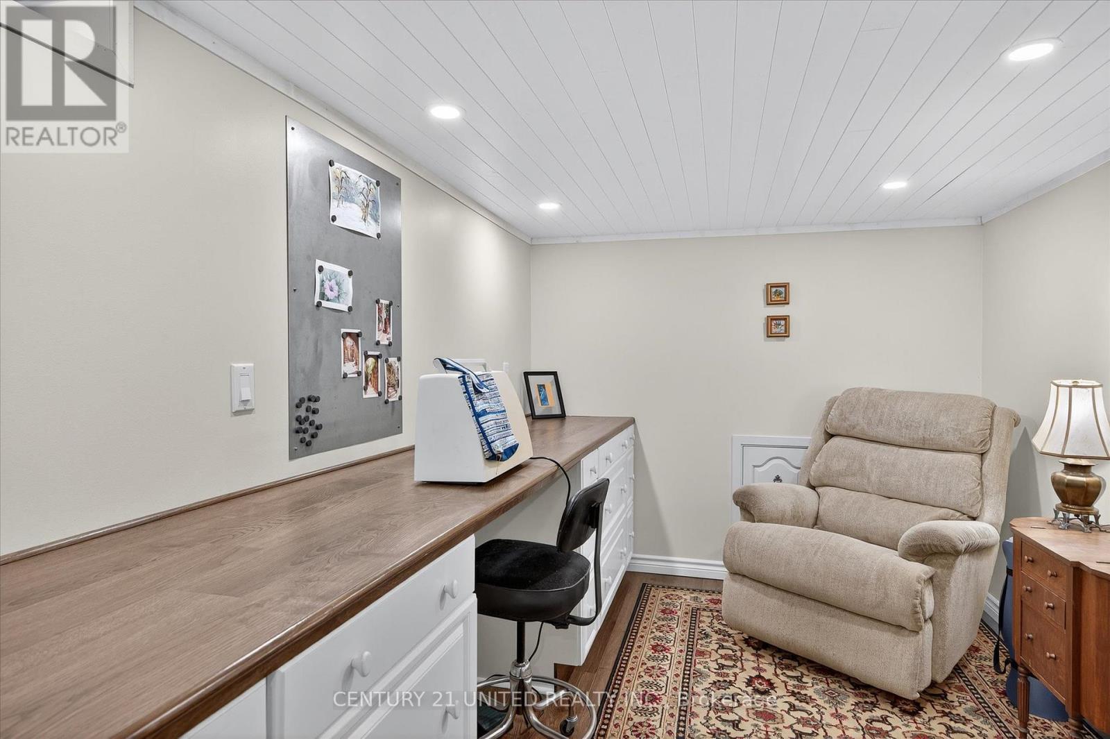 313 Park Street N, Peterborough (Town Ward 3), Ontario  K9J 3W6 - Photo 35 - X12362901