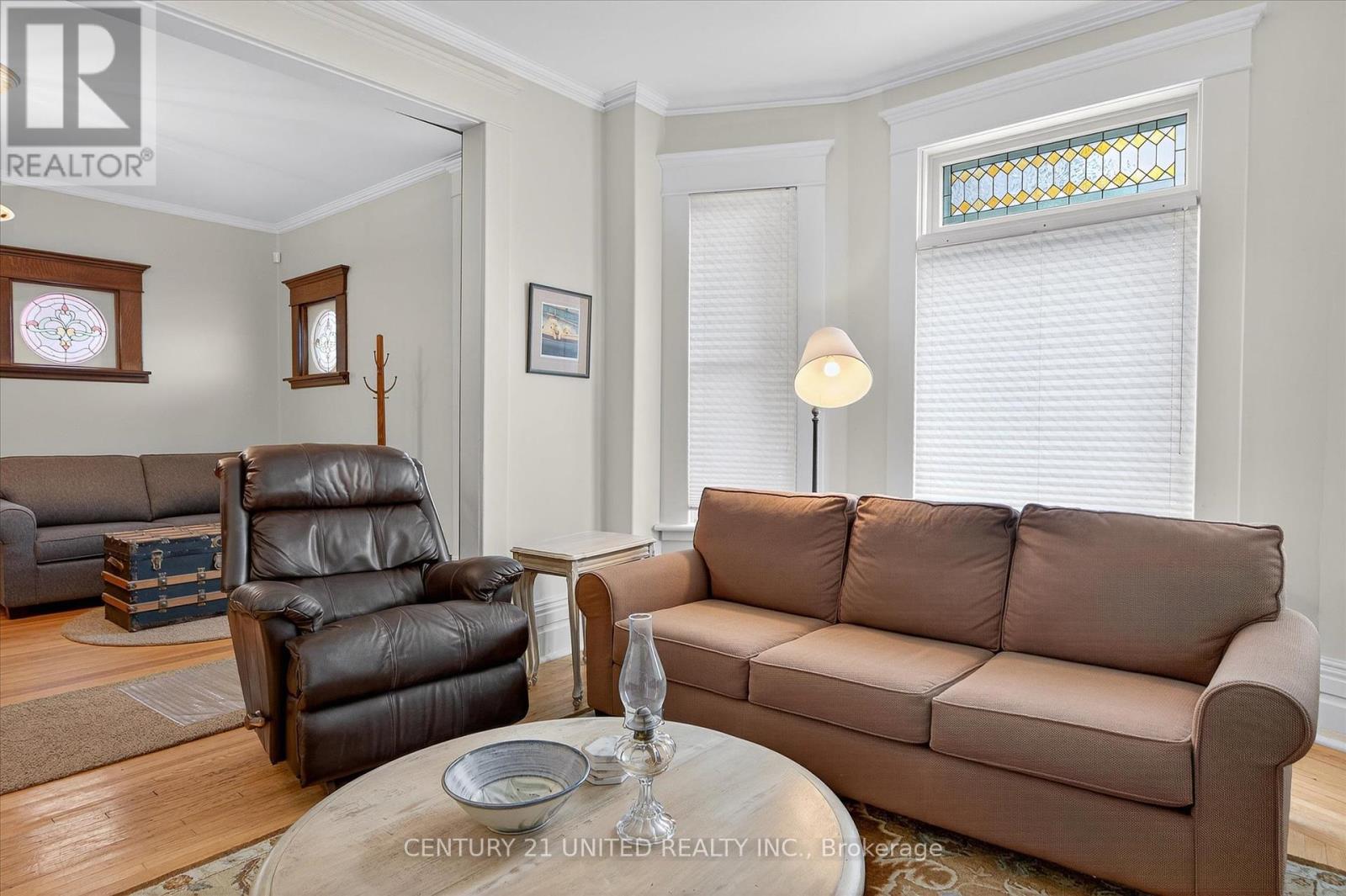 313 Park Street N, Peterborough (Town Ward 3), Ontario  K9J 3W6 - Photo 6 - X12362901