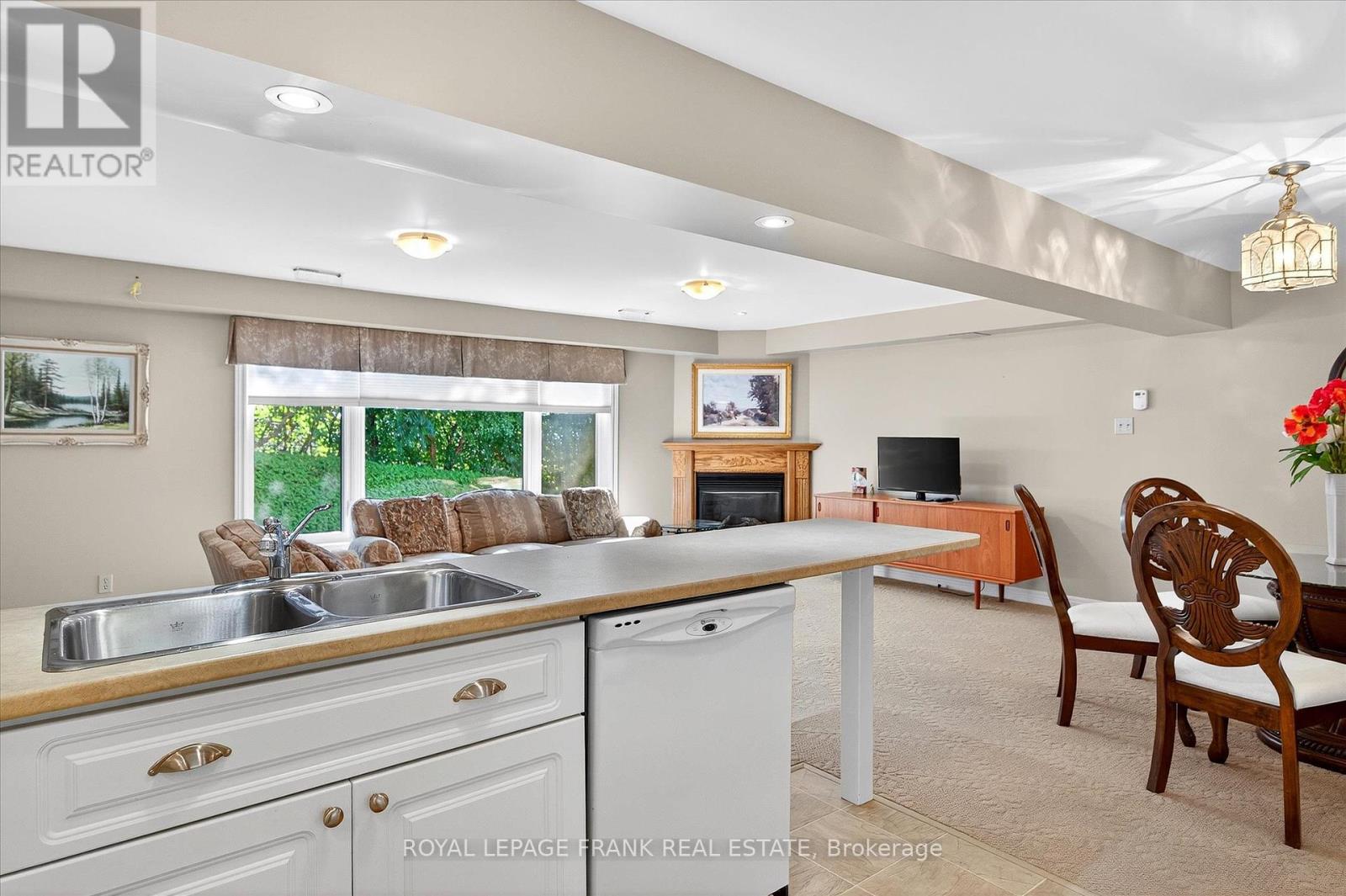 1162 Summit Drive, Peterborough West (Central), Ontario  K9J 8A7 - Photo 31 - X12362946