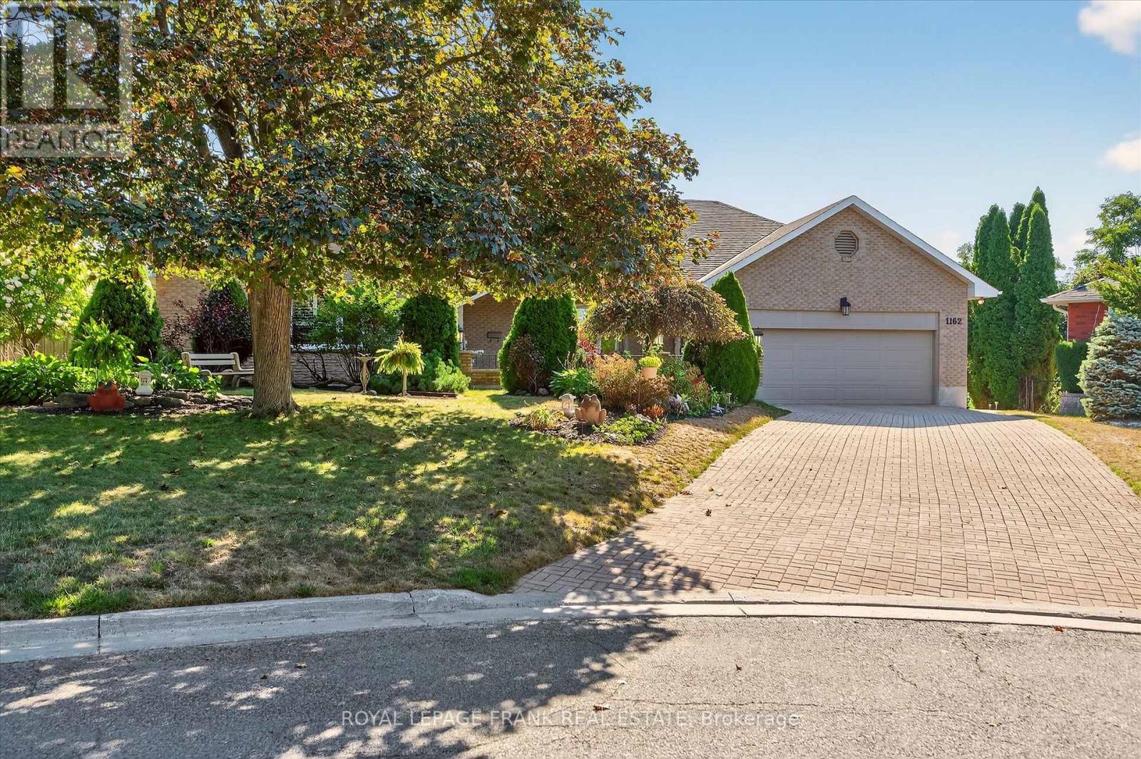 1162 Summit Drive, Peterborough West (Central), Ontario  K9J 8A7 - Photo 46 - X12362946