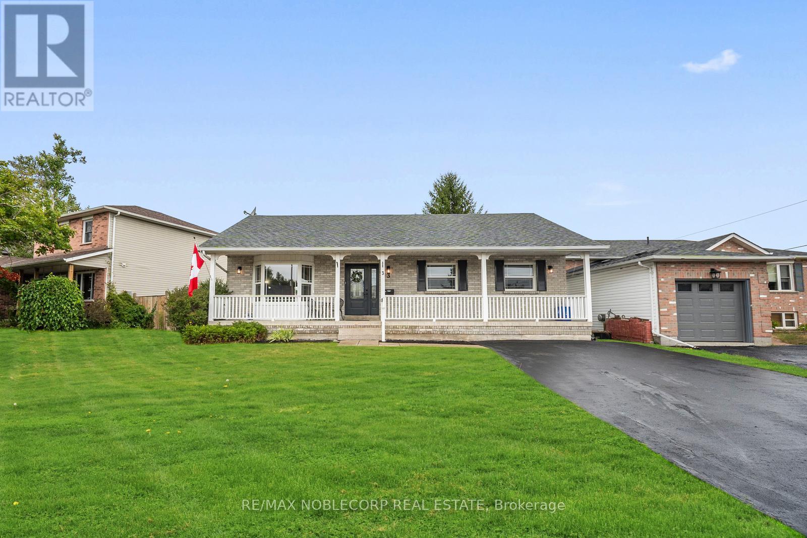 3 Shawn Avenue, Kawartha Lakes (Omemee), Ontario  K0L 2W0 - Photo 3 - X12363054