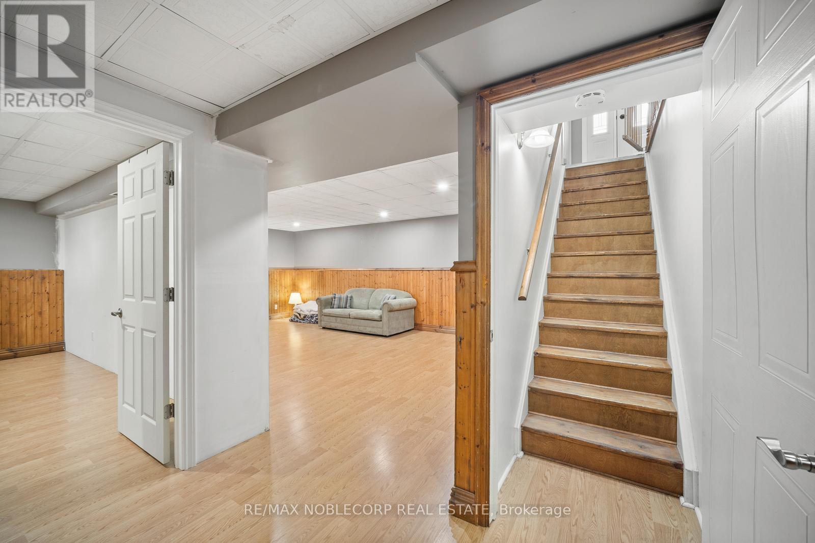 3 Shawn Avenue, Kawartha Lakes (Omemee), Ontario  K0L 2W0 - Photo 32 - X12363054
