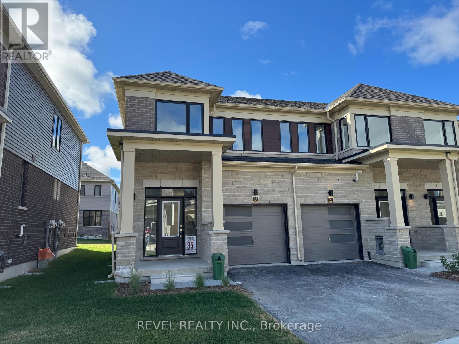 38 Hickey Lane, Kawartha Lakes (Lindsay), Ontario  K9V 1T9 - Photo 13 - X12363503