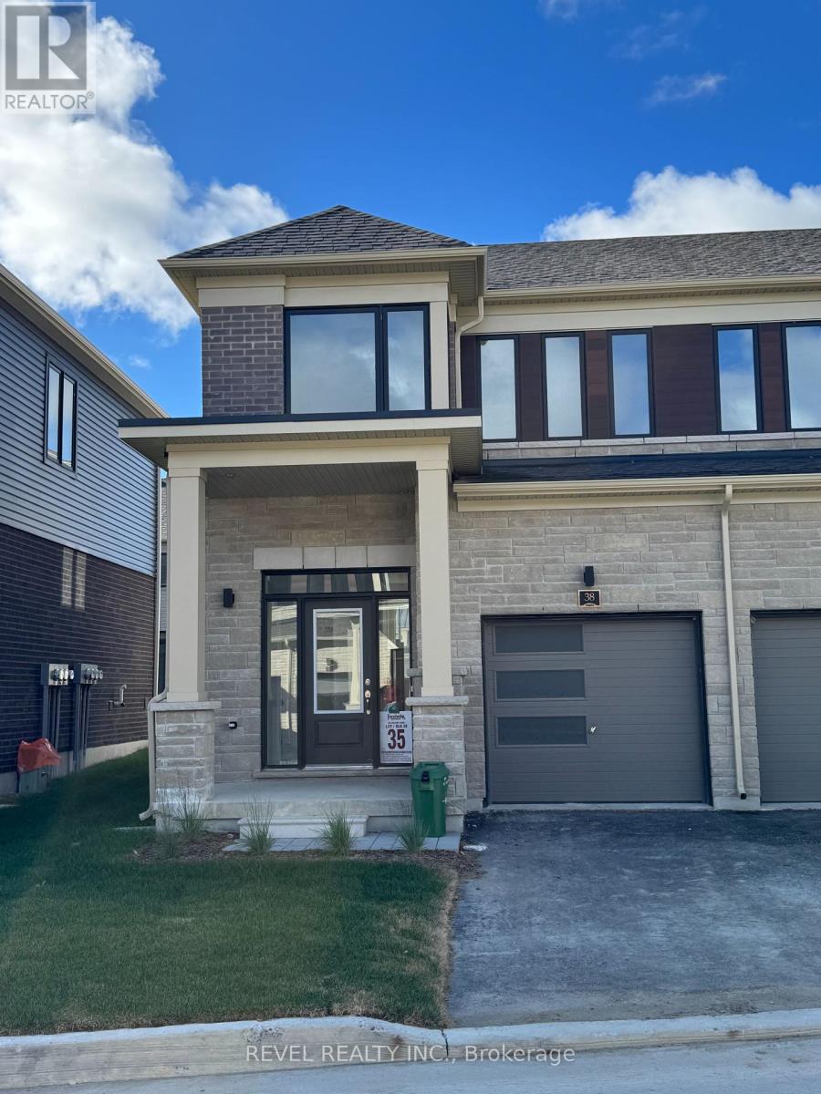 38 Hickey Lane, Kawartha Lakes (Lindsay), Ontario  K9V 1T9 - Photo 2 - X12363503