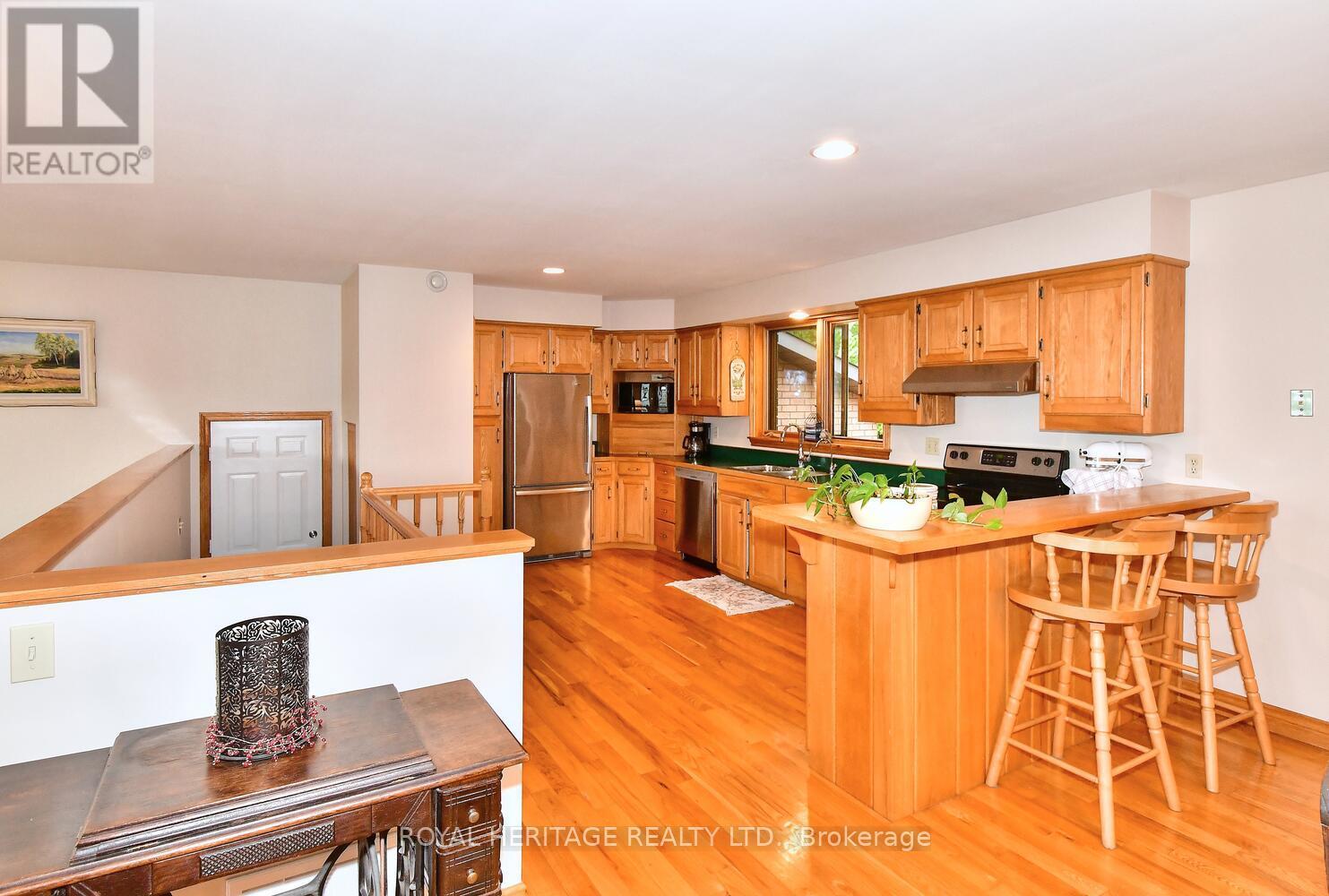 1057 Crowley Line, Otonabee-South Monaghan, Ontario  K9J 6X7 - Photo 11 - X12363935